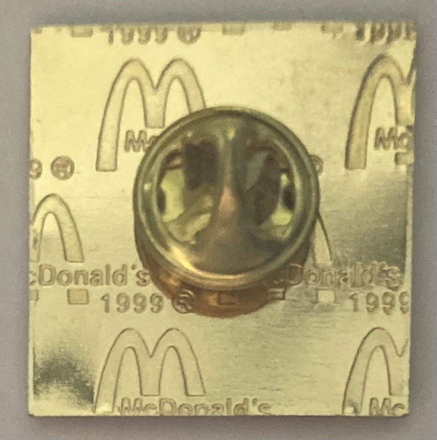 “ POKEMAN ” ~ McDonald’s Pokémon Pin ~ Vintage 1999 ~ 1st Edition Charizard PSA view 2