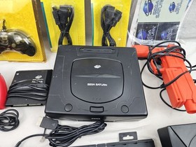 LOT SEGA SATURN DREAMCAST CONSOLES CONTROLLERS GAMES MEMORY CARDS & ACCESSORIES