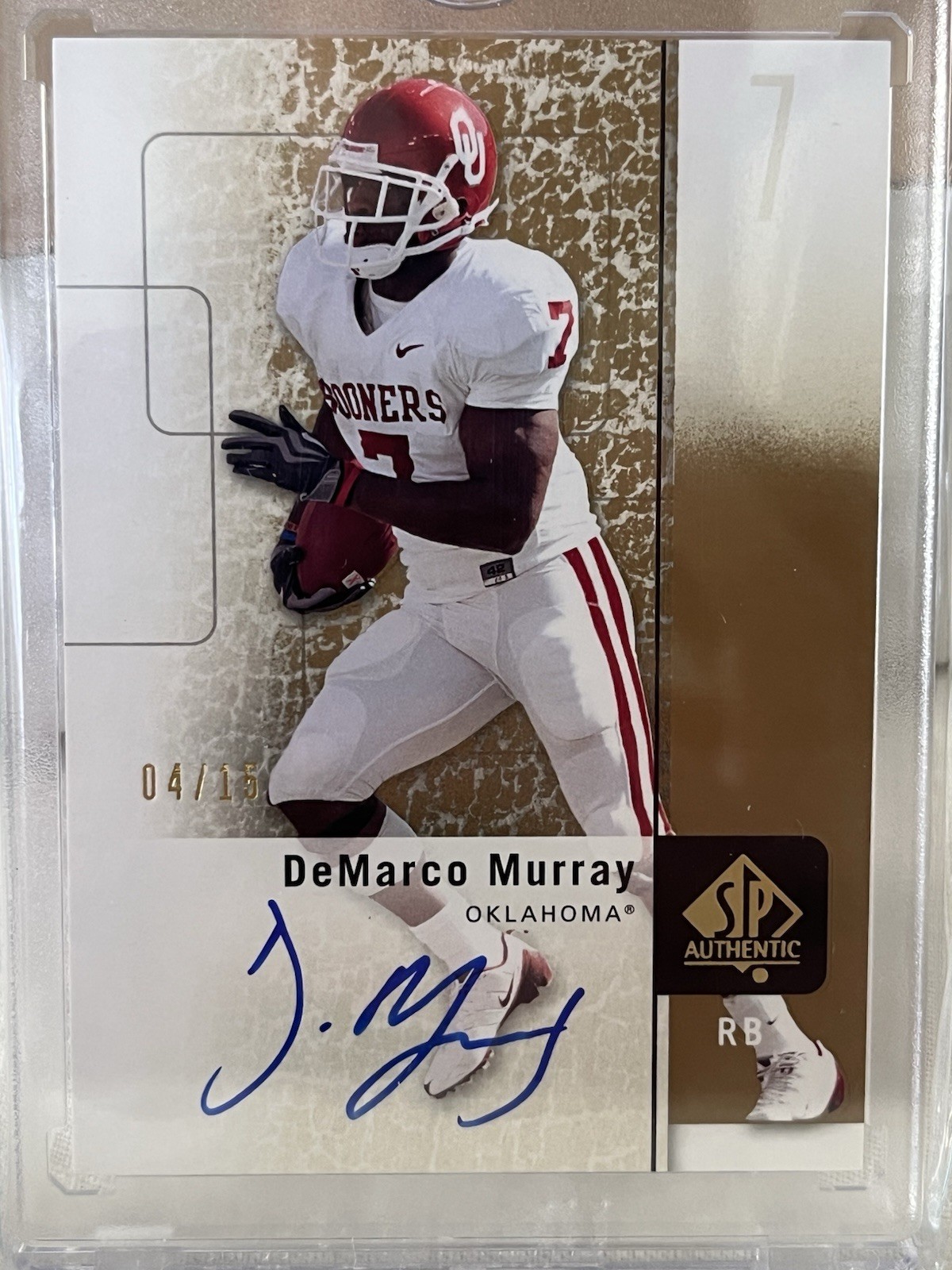 DeMarco Murray SP Authentic #34 Autograph Gold