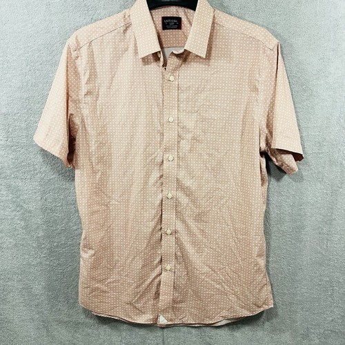 Camisa UNTUCKit Para Hombre Grande Rosa Kamari Estampado Geométrico Calce Ajustado Manga Corta - Imagen 2 de 7