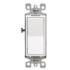 Leviton Decora 15A 4-Way Rocker Switch White