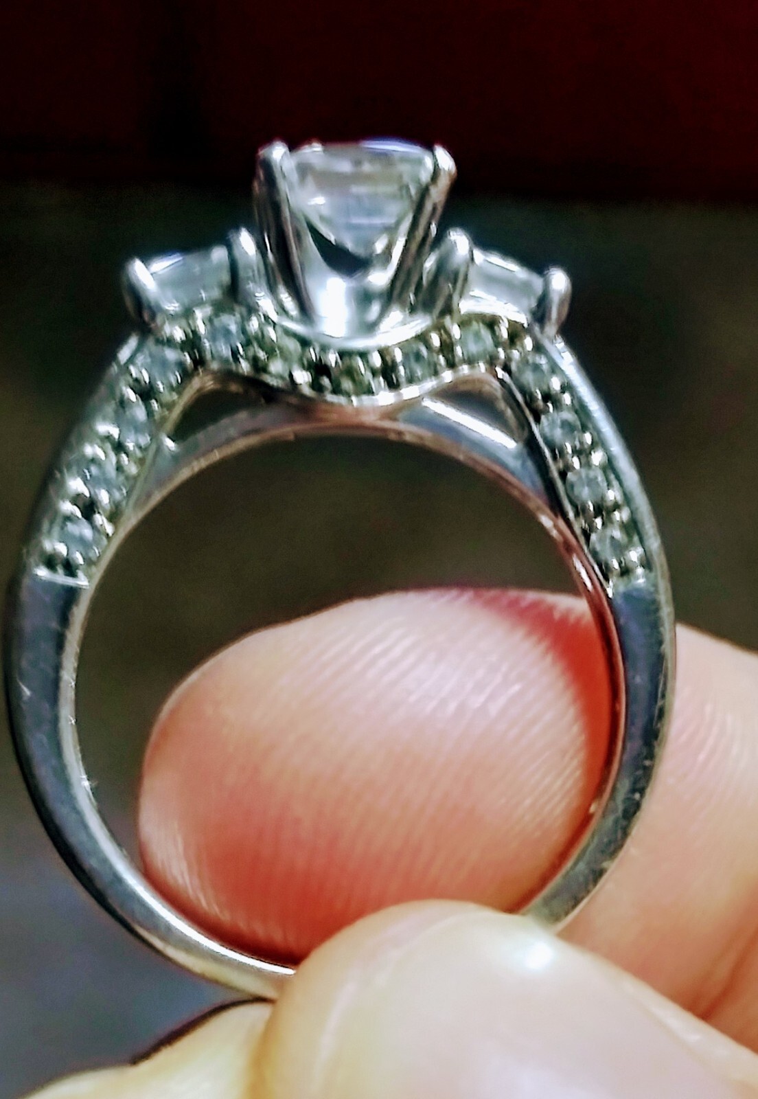 White Sapphire And White Zircon Sterling Silver Engagement Ring Size 8 Pre-owned