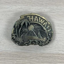 Retro 1982 Hawaii Belt Buckle by The Great American Buckle Co #149 Surf Ocean