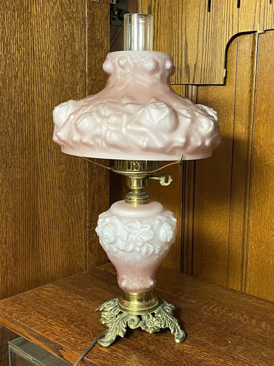 Vintage 1960 FENTON art glass 18