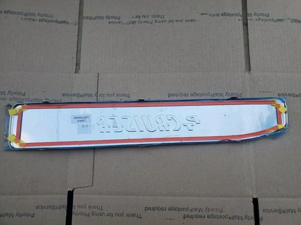 Chrysler PT Cruiser 2001-2010 placa de desgaste de umbral de puerta de aluminio izquierda OEM LH JT3 Foto 4 de 4