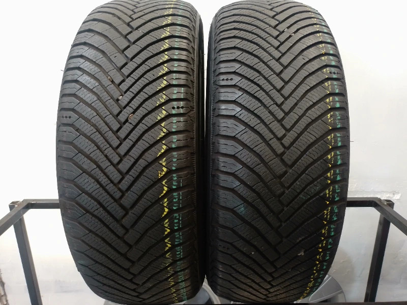 2 Pneumatici USATI MICHELIN ALPIN 7 205/55 R16 91 H DOT: 3724Invernale