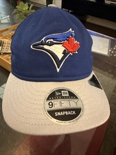 New Era Toronto Blue Jays Retro Crown 9Fifty Cap New Snap Back Stickers