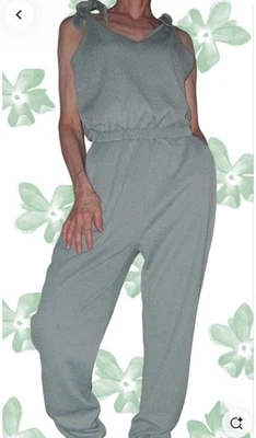 Combinaison pantalon vert amande 38 - Photo 1/4