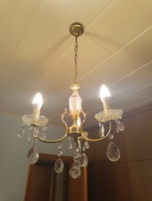 Franz. Deiflammiger Deckenlüster und dazugehörige zweiflammige Wandleuchten