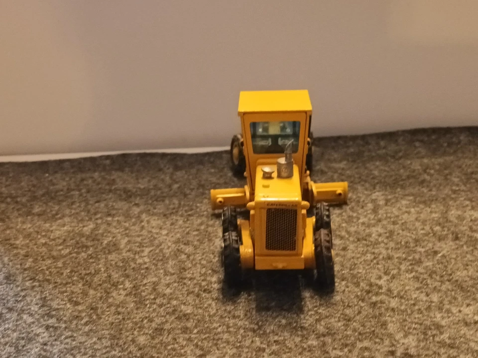 JOAL - NIVELEUSE CATERPILLAR 12G N° 217 - ECHELLE 1/50 - Photo 3/4