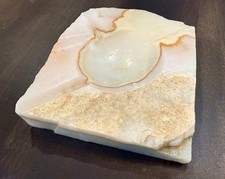 Vintage Natural Onyx Quartz Stone-Rock Ashtray 6.5" Wide