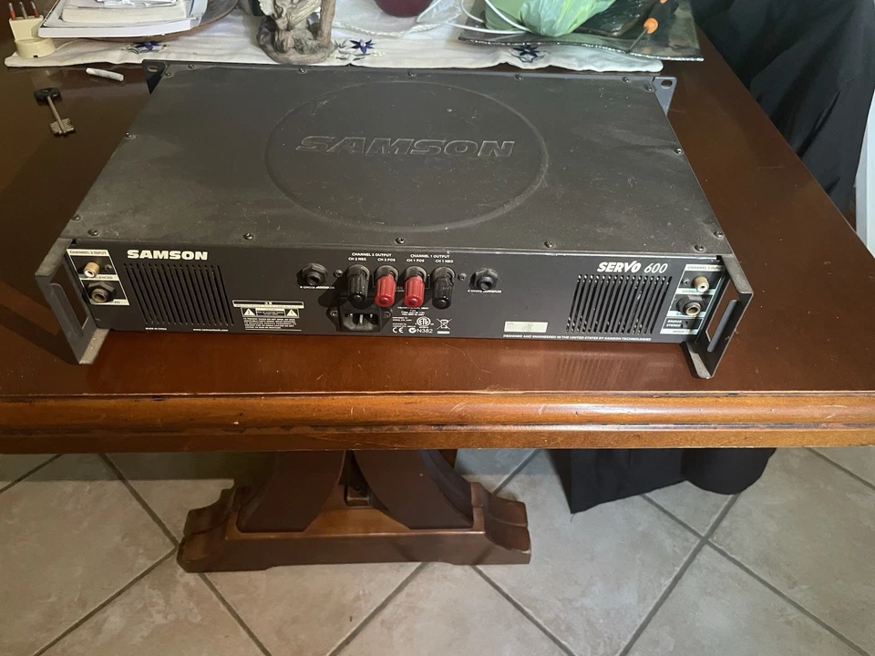 amplificatore di potenza samson servo600 - Immagine 2 di 4