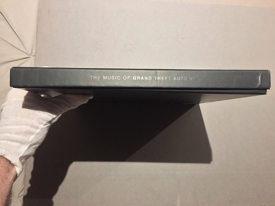 The Music Of Grand Theft Auto V, Limited Edition 6LP Box Set *NEAR MINT* - Image 3 of 4