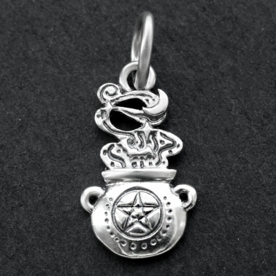 925 Sterling Silver Wizard Cauldron Witch Pot Pendant Charm Halloween F Necklace