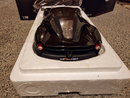 Mattel Hotwheels Elite La Ferrari modellino auto pressofuso scala 1/18 colore nero. Nuovo. - Foto 11 di 18