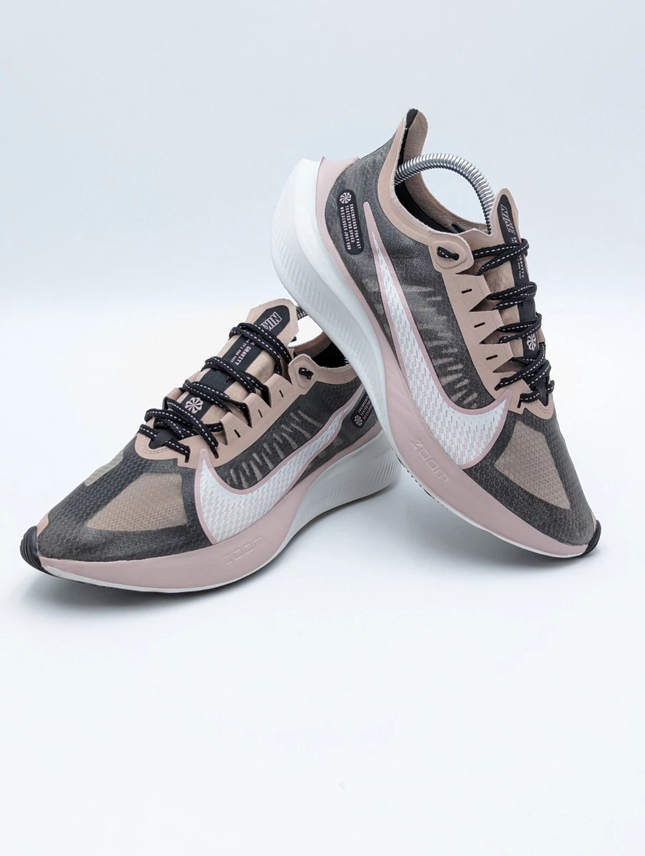 Nike Zoom Gravity Mauve Platinum Womens Size 9.5 Running Shoes