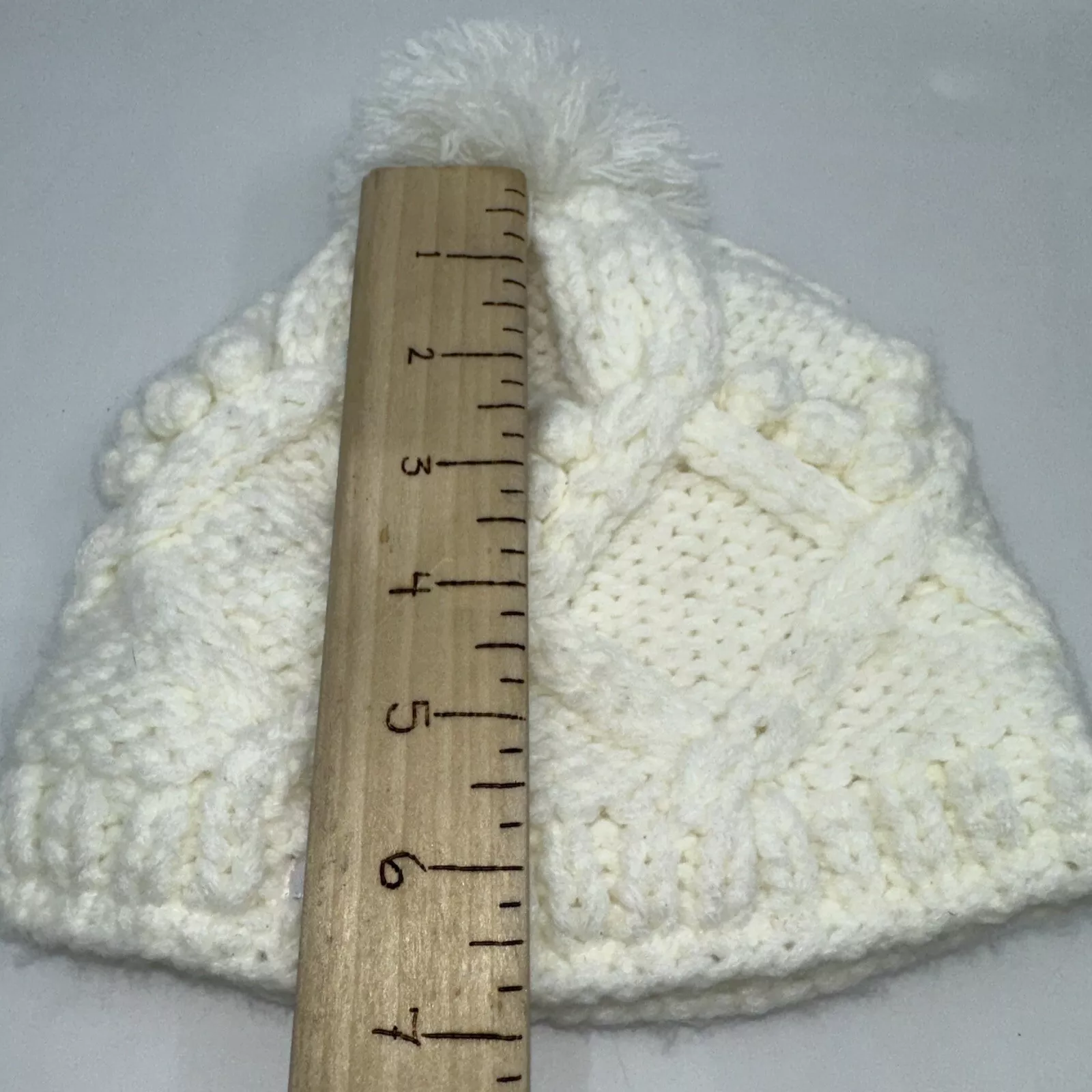 burton chunky knit fleece lined pom 