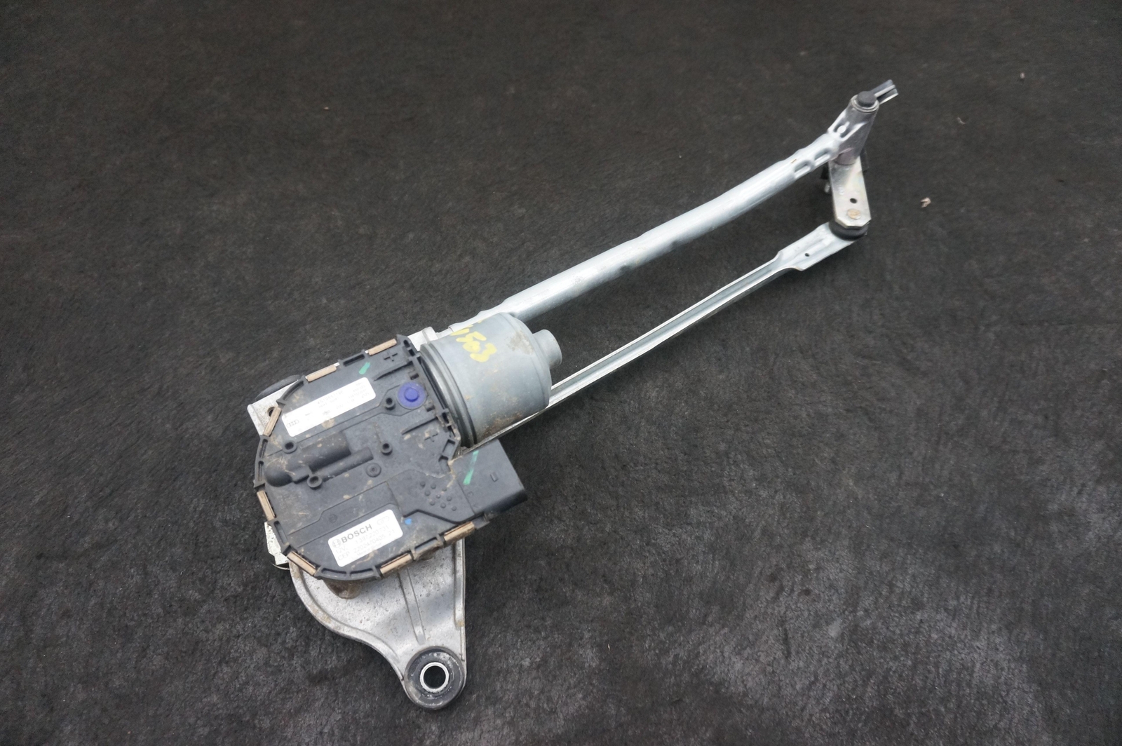Front Windshield Wiper Motor Linkage Assembly OEM 4S1955024F Audi R8 4S 2018-24