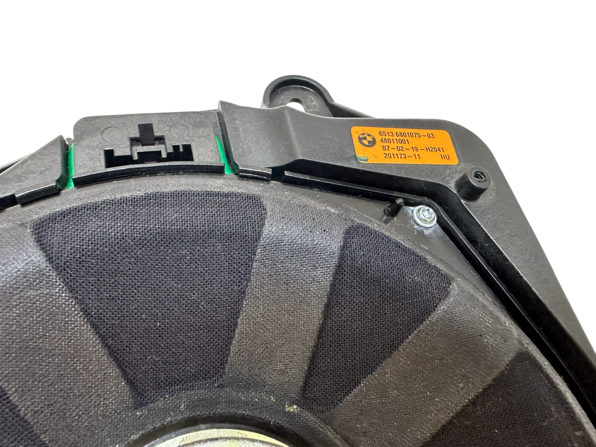 BMW G30 G31 Harman Kardon Subwoofer Speaker Set 65136801076