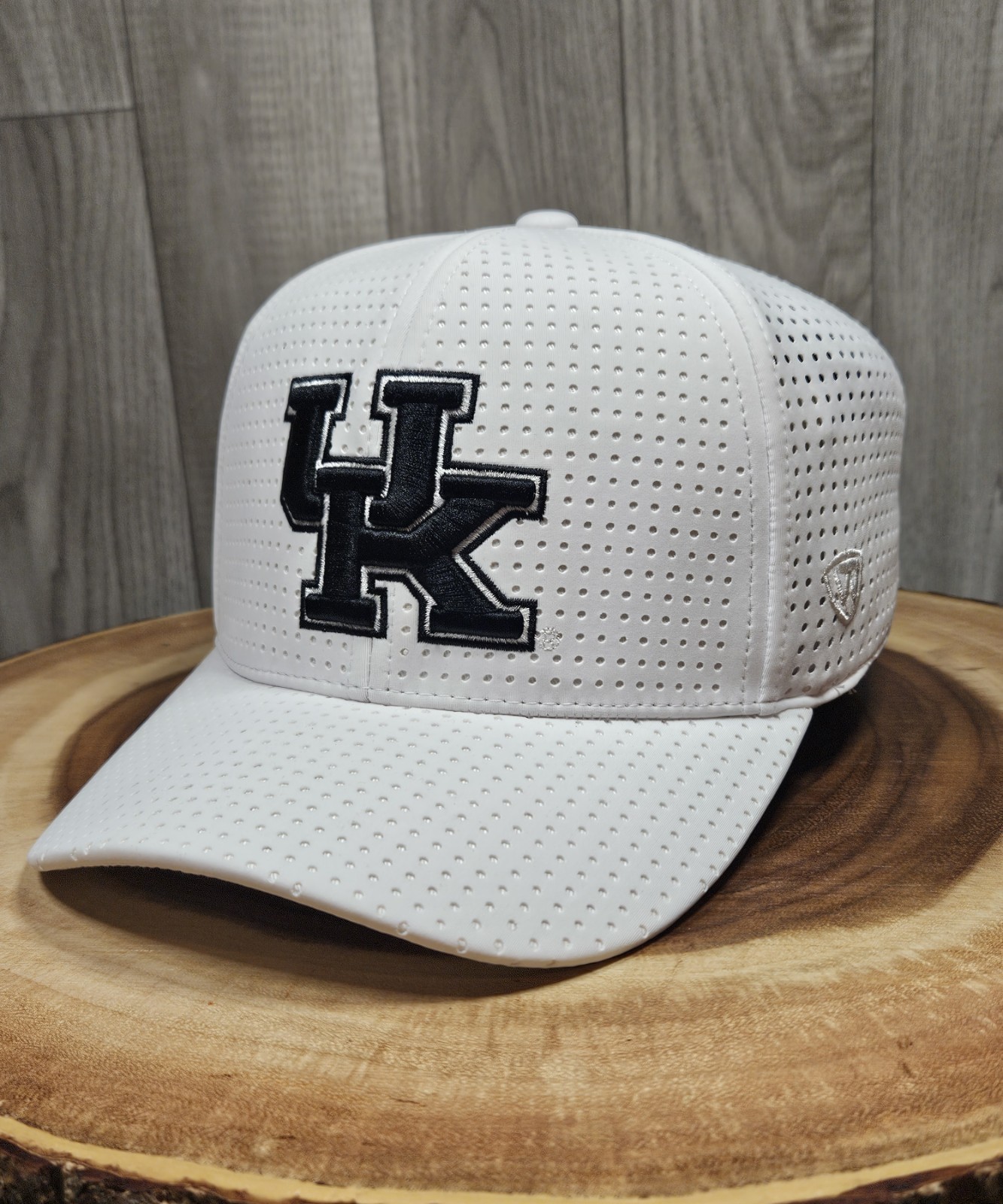 Kentucky Wildcats Top Of The World Stretchfit Hat Cap Size OSFM NCAA
