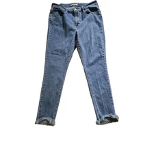 Levis Women's 721 High Rise Skinny Jeans Size 33/29