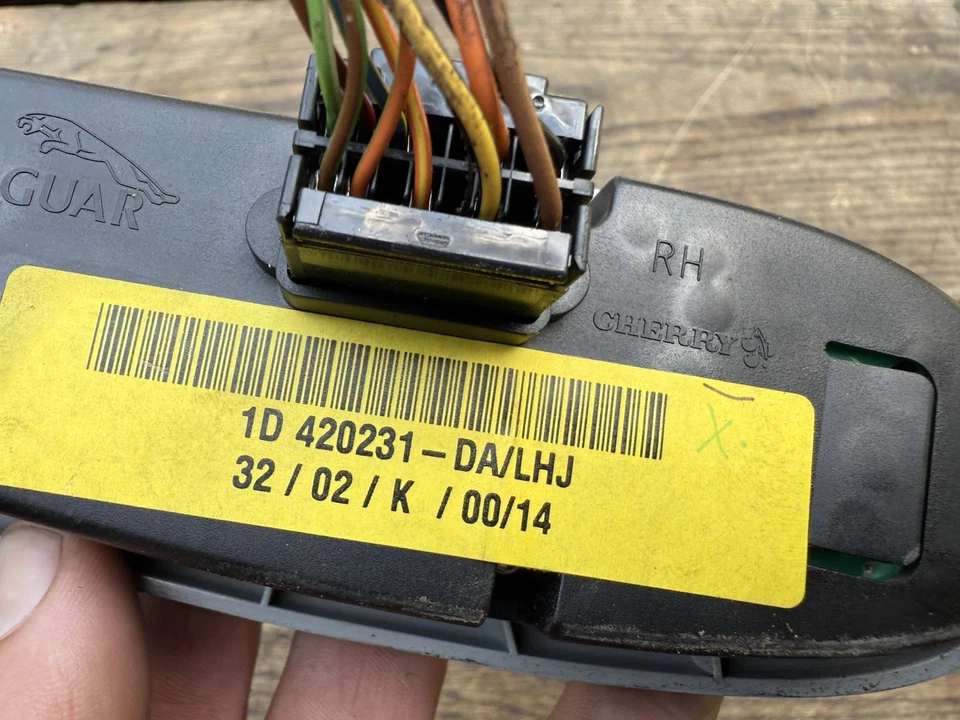 1997 1998 1999 2000 01 02 2003 JAGUAR XK8 INTERRUPTOR ASIENTO DELANTERO IZQUIERDO 1D411969 DA LHJ Foto 2 de 2