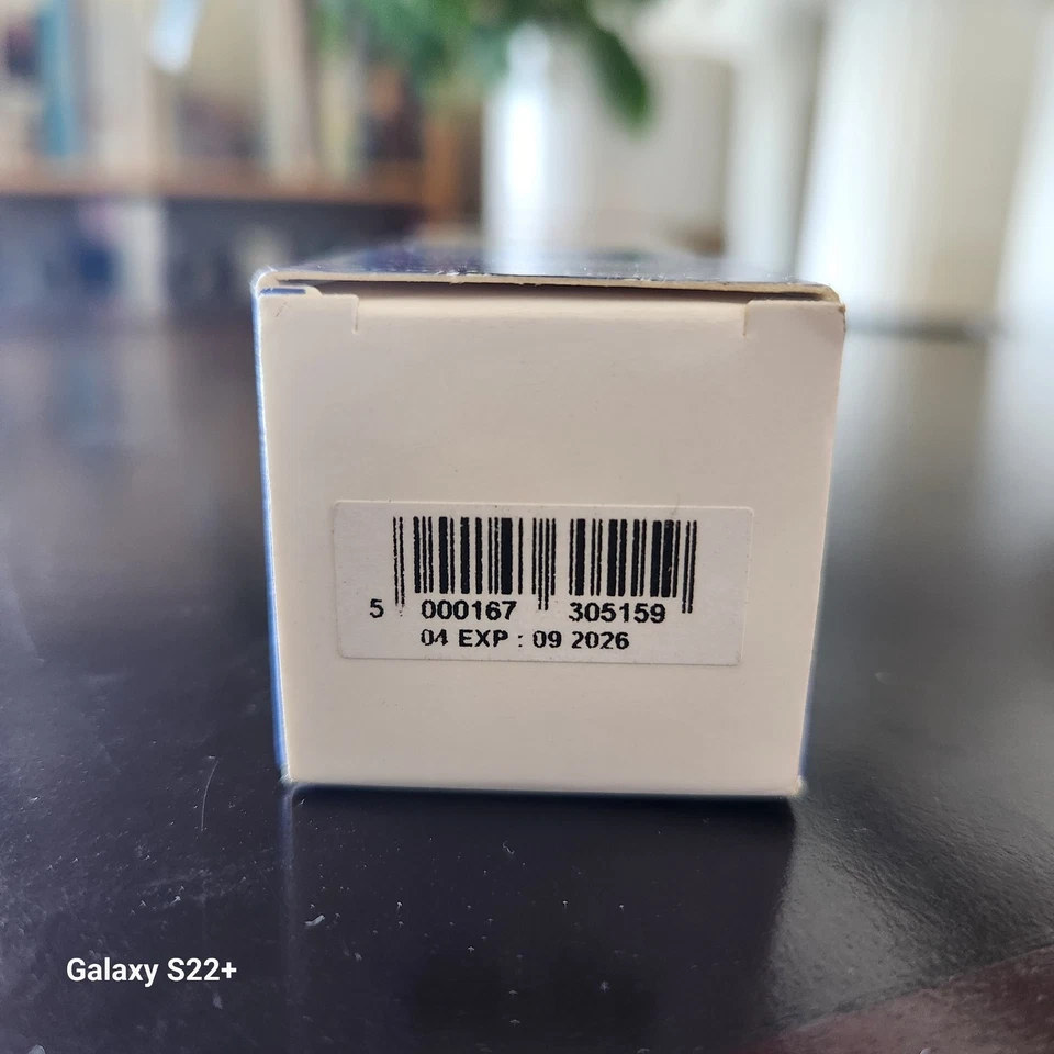 NWB No7 Lift & Luminate Triple Action Serum Foundation, Walnut (1 oz) 09/26 - Image 3 of 4