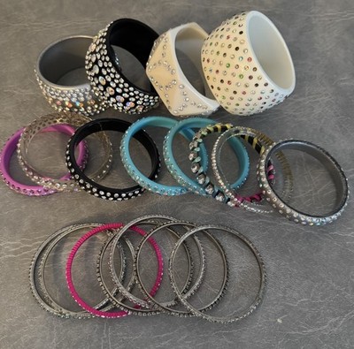 VTG 80s Chunky Lucite Rhinestone Studded Bangle Bracelets!!  WOW  19 Pcs  READ