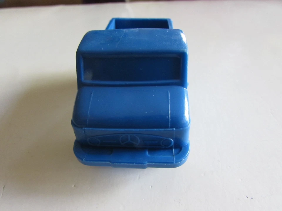 Vecchio camion Mercedes in gomma sc. 1:55 - anni '70 - Immagine 4 di 4