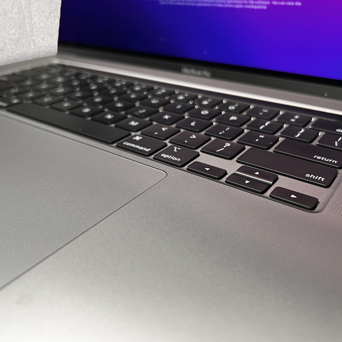 MacBook Pro 16” (2019) 2.4 GHz 8 Core, Intel i9, 32gb AMD Radeon