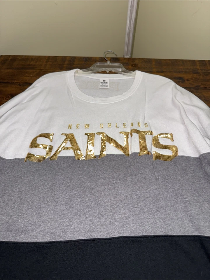 Sudadera Larga Victoria's Secret New Orleans Saints Lentejuelas Doradas Grande Foto 2 de 4