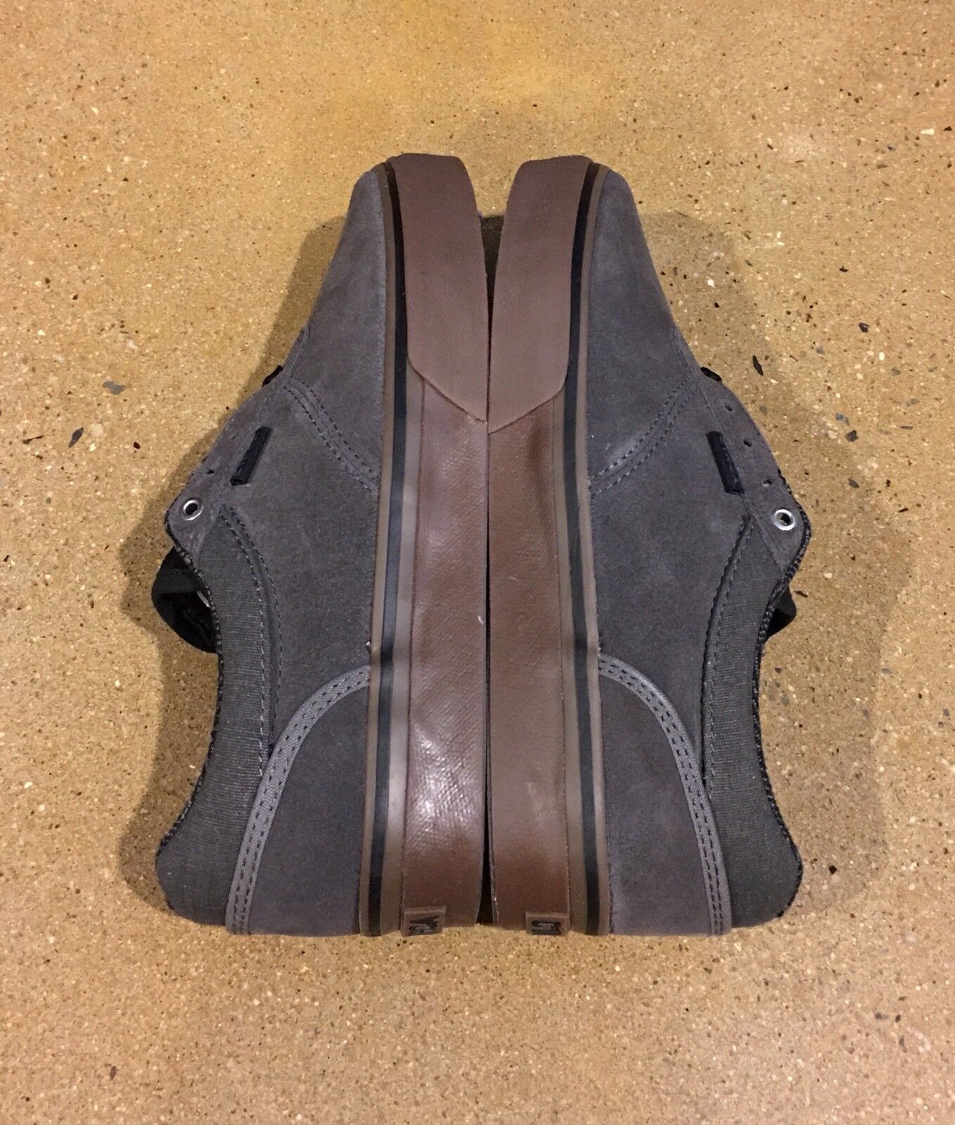 Picture 1 of 10