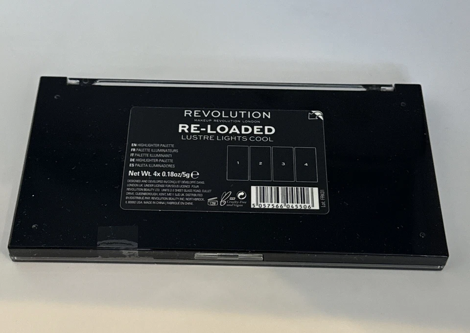 Makeup Revolution London Recargado Luces Lustre Genial Paleta Iluminadora ¡Nuevo! Foto 4 de 4