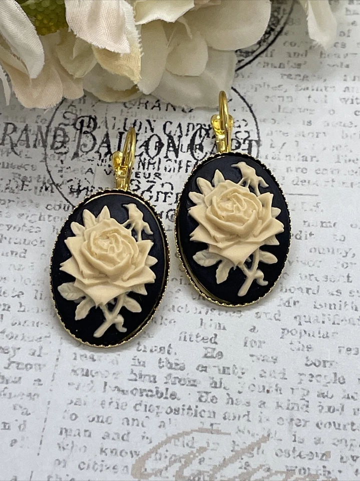 Pendientes camafeo cumpleaños oro crema y negro victoriano rosa boda aniversario Foto 2 de 4