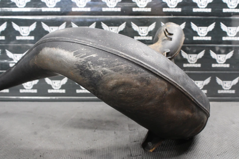 2002 铃木 RM250 原始设备制造商出口管 CHAMBER HEADER 14310-37F10 — 第 3/4 张图片