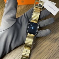 NEW  TORY BURCH BUDDY BANGLE GOLD TONE BAND FOR APPLE WATCH 38 MM  40 MM TBS0060