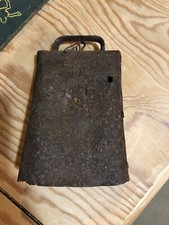 Antique Cow Bell Steel Metal Vintage Old 1800's Still Has A Clapper Inside 6.5