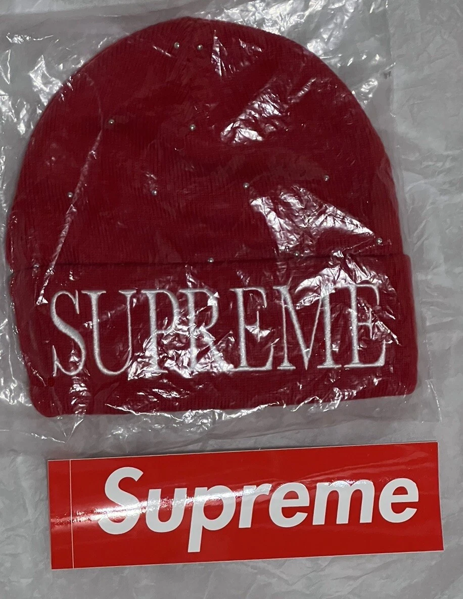 Bonnet clouté Supreme rouge FW18 taille unique automne hiver deadstock brodé Neuf avec étiquette
