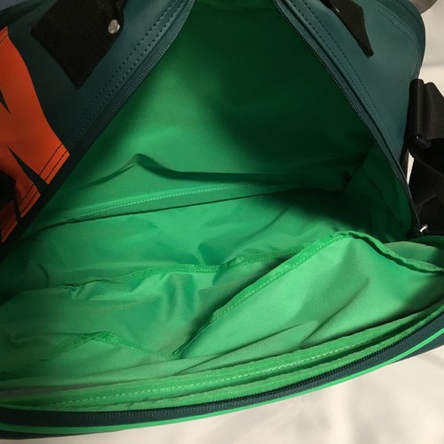 Nike Green Messenger Bag, Pleather Shoulder bag, laptop bag, One-Of-A-Kind DEMO - Picture 5 of 13
