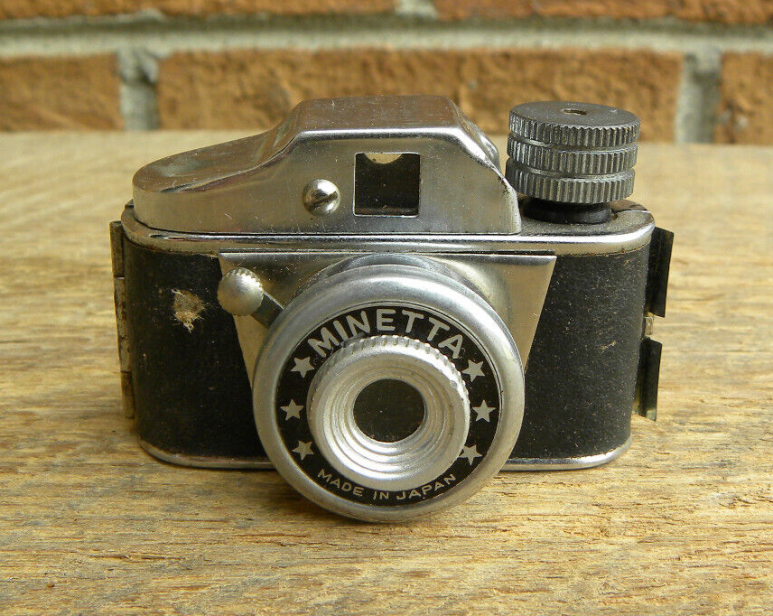 Vintage Minetta Mini Spy Film Camera in Leather Case, Japan ( READ