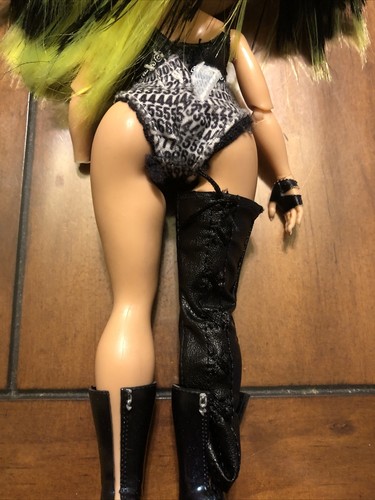 Lol Surprise OMG doll - Picture 9 of 12