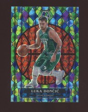 Auction #13 2020-21 Mosaic Stained Glass #9 Luka Doncic Mavericks SSP CASE HIT