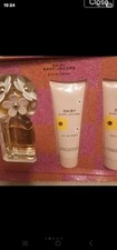 Image of Marc Jacobs Eau So Fresh 75ml, Body Lotion 75ml + Shower Gel 75ml BNIB Gift Set