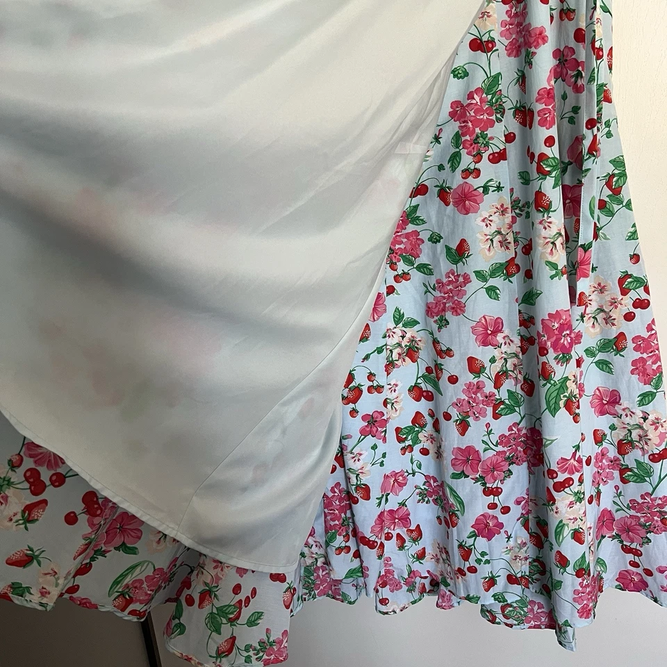 Falda Ann Taylor Floral Corbata Cintura Talla 8 Floral Estilo Envolvente Color Azul Claro Nueva con Etiquetas Foto 3 de 4