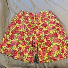 Lilly Pulitzer Women's Vintage Floral Bermuda Shorts Size 12 Euc White Label
