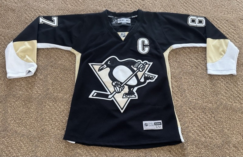 Authentic Sidney Crosby 87 Pittsburgh Penguins NHL Jersey .Brand New