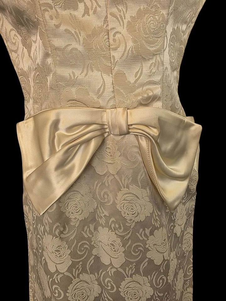 Vestido de fiesta hecho a mano de los años 50 brocado crema movible talla 4-6 lazo satinado corto Slv Foto 4 de 4