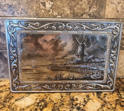 The Holland Mill of Jacob Van Ruisdael Biscuit Tin Box Victoria Holland 9x6 Vntg