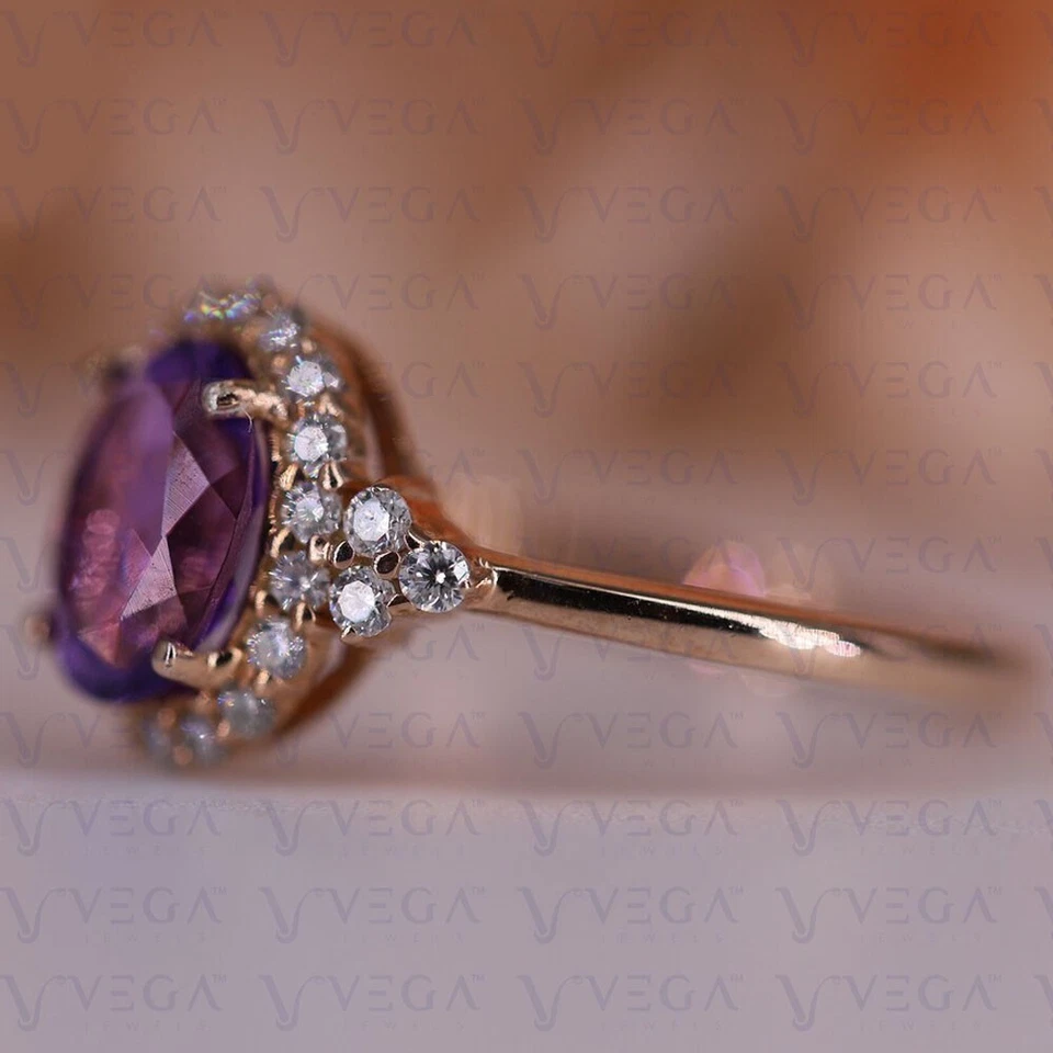 Anillo de compromiso de diamantes y amatista natural de corte ovalado de 3,36 quilates de oro rosa macizo de 14 quilates Foto 2 de 4