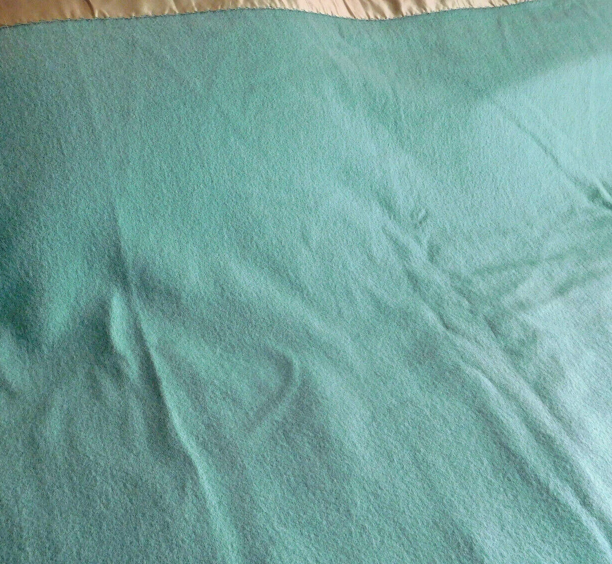 Vintage Green Wool (?) Blanket with Satin Trim 64 x 88 FREE SHIP eBay